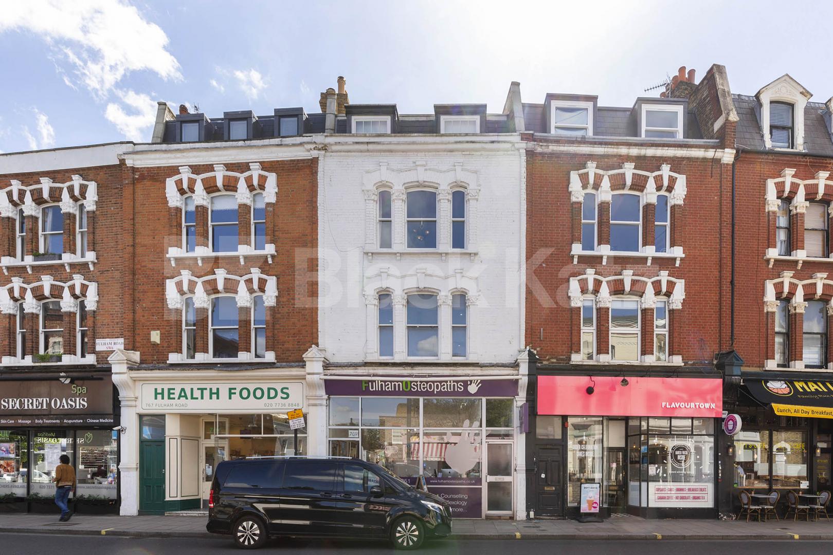 Modern Apartment Fulham Road, Fulham